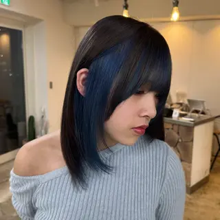 ミディアム カラー fand / HINAのヘアスタイル