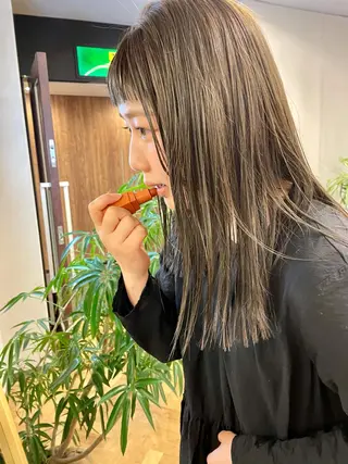 セミロング カラー tatsumi/ボブ ウルフ/レイヤーのヘアスタイル