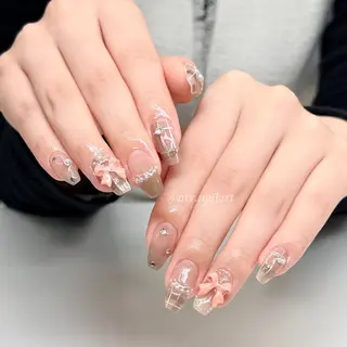 ネイル Le Clavier  Nail Salon所属・佐藤 ゆきのネイルデザイン