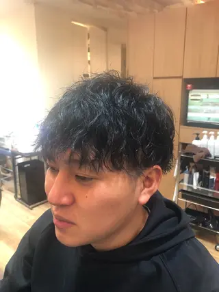 ショート パーマ ガレリアエレガンテ福岡店所属・野田 裕貴のヘアスタイル