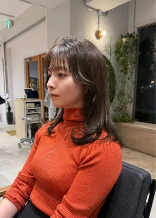 セミロング カラー パーマ/ボブ /レイヤー チヒロのヘアスタイル