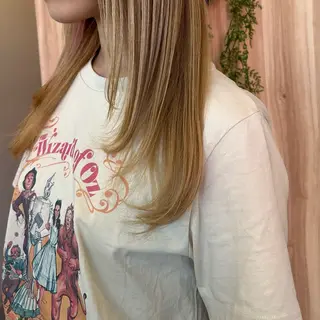 ロング adorable 長谷川実夢のヘアスタイル