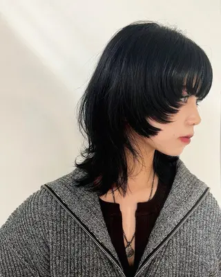 ミディアム Koya ショート/ボブのヘアスタイル