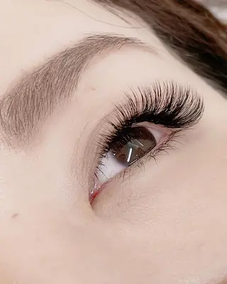 ネイル マツエク・マツパ 髙橋 敦子のネイルデザイン