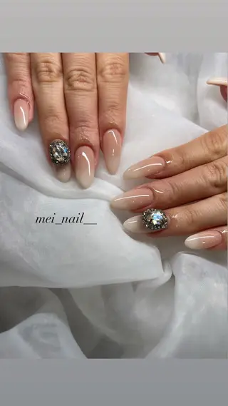 ネイル est nail所属・永山 芽生子のネイルデザイン