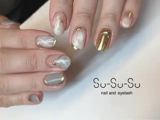 ショート sususu. shiomiのネイルデザイン