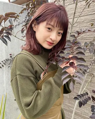 セミロング カラー 近藤 千裕のヘアスタイル