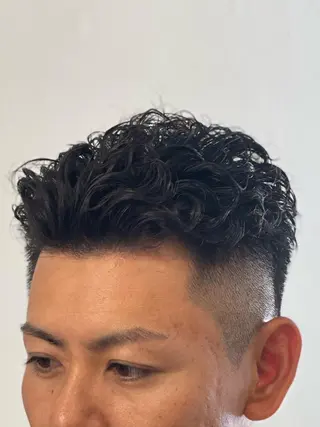 ショート パーマ メンズ Dorcus所属・方波見 大雅のヘアスタイル