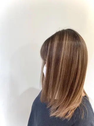 セミロング カラー Kazu .Kのヘアスタイル