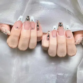 ネイル DIAMOND 💅のネイルデザイン
