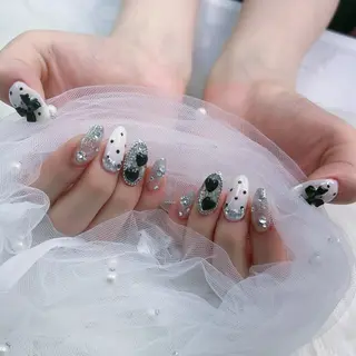 ネイル パーツ全部¥110 サロンミミのネイルデザイン