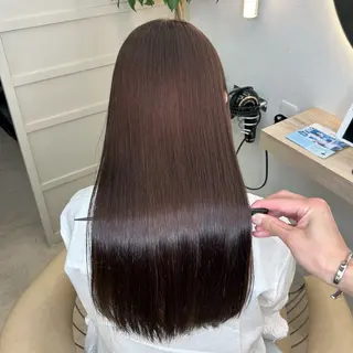 ロング Hui.所属・縮毛矯正・髪質改善 特化 出納 直起のヘアスタイル