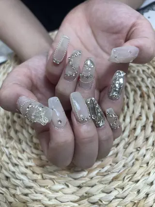 ネイル DEMAIN- 🌹のネイルデザイン