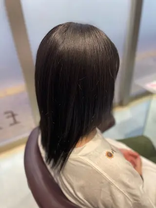 ミディアム 石川 果憐のヘアスタイル