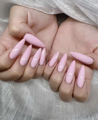 ネイル Lee Nailsのネイルデザイン