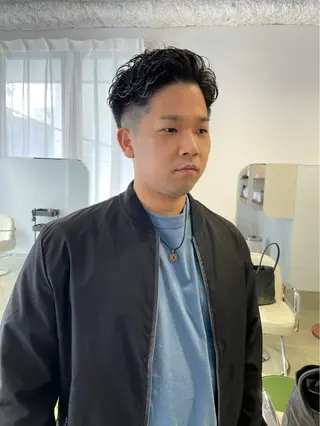 メンズ YinYang所属・川﨑 章弘のヘアスタイル