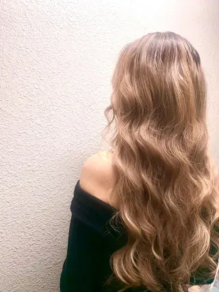 ロング カラー 新宿/韓国レイヤー/ 顔周りカット松本美晴のヘアスタイル