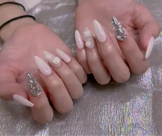 ネイル 美爪パラジェル導入店 Sunnilyのネイルデザイン