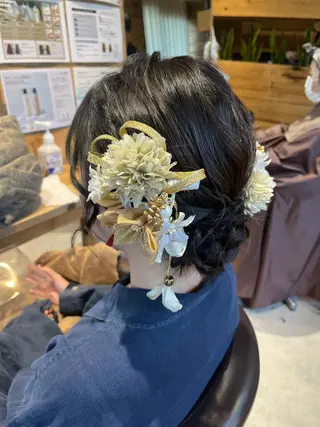 ロング diar／Saori 透明感カラー🤍のヘアスタイル