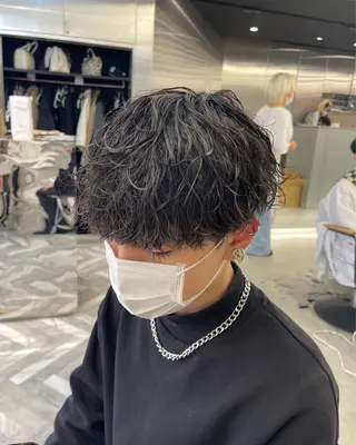 ショート メンズ 暖色/艶髪/ 透明感カラー/なおとのヘアスタイル