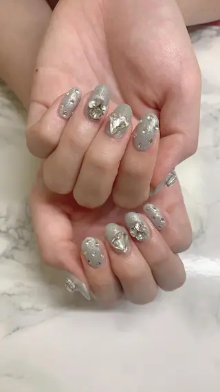 ネイル はな💎ネイル ワンホン、長さ出しのネイルデザイン