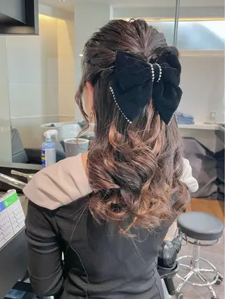 セミロング ヘアアレンジ ダブルカラー🦖 /髪質改善⚡️しおりのヘアスタイル