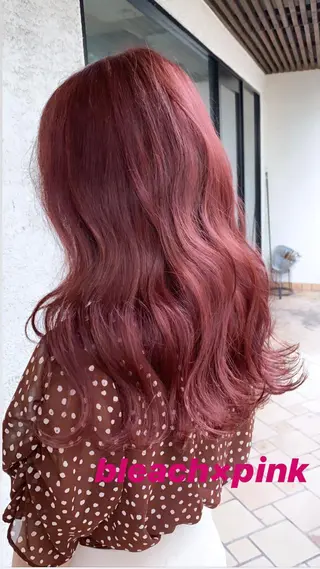 ロング カラー アブアイ所属・艶髪・酸性ストレート フリツのヘアスタイル