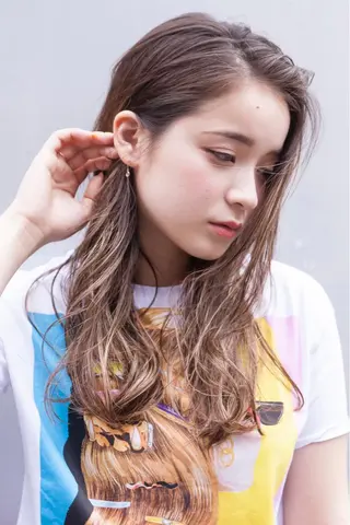 ロング IVE所属・ダブルカラー🤍 髪質改善／原島のヘアスタイル