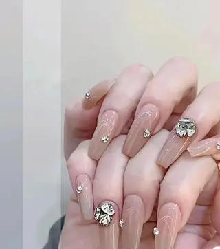 ネイル シーシー ネイルのネイルデザイン