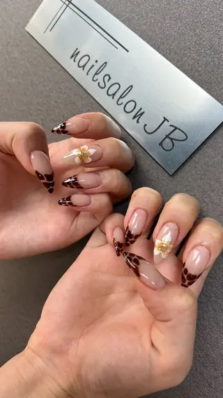 ネイル JR西大路駅徒歩1分 JBネイルのネイルデザイン