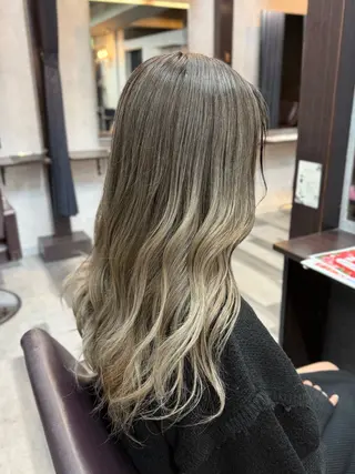 ロング 井上 武輝のヘアスタイル