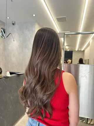 ロング 大人レイヤー/艶美髪 🇺🇸TOMONAのヘアスタイル