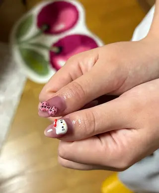 ネイル R nailのネイルデザイン