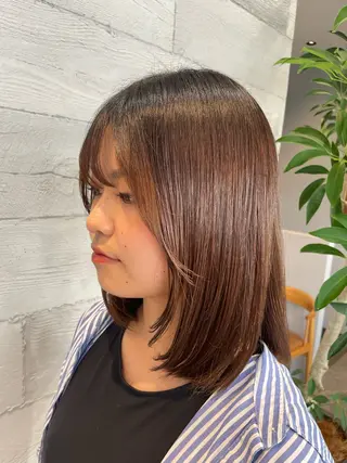 ミディアム カラー 今岡 育美のヘアスタイル