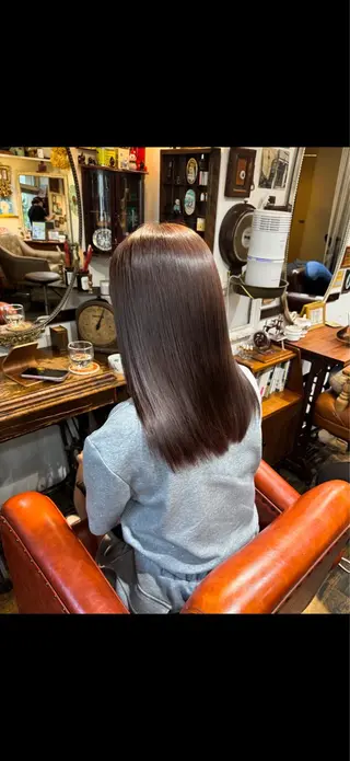 カラー 石川 晃也のヘアスタイル