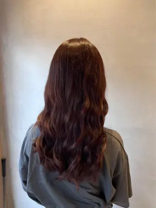 ロング カラー 小山 優香のヘアスタイル
