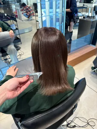 ミディアム 縮毛矯正/髪質改善/ 斉藤春のヘアスタイル