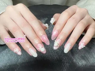 ネイル Ui_Amor (パラジェル)のネイルデザイン