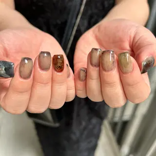 ネイル ayumi / Manonのネイルデザイン