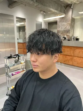 ショート パーマ メンズ soen所属・⚡メンズパーマフ ェードカットTomyのヘアスタイル