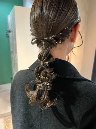 ミディアム カラー ヘアアレンジ ツキノキ ミナのヘアスタイル