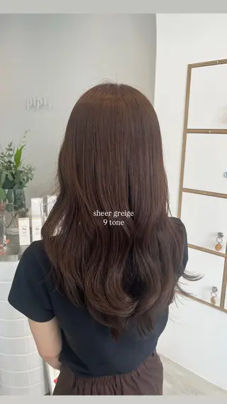 セミロング カラー 山口 愛結のヘアスタイル