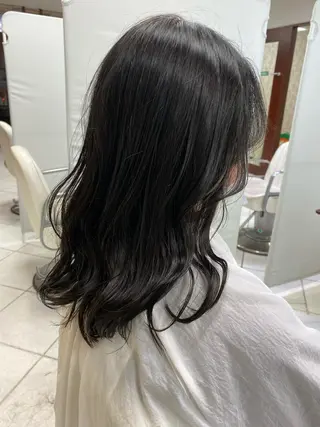 セミロング カラー サイトウ リョウヤのヘアスタイル