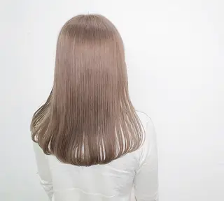 ロング カラー ブリーチソムリエ認定 梅田茶屋町Eir辻のヘアスタイル