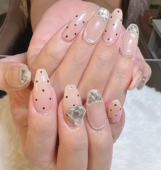ネイル Nail room Lunaのネイルデザイン