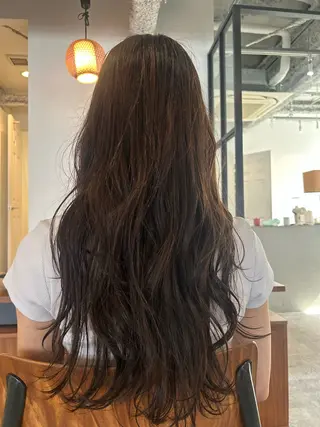 カラー かんだい colorのヘアスタイル