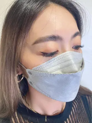 アイブロウ e'clat所属・e'clat u.のエステ・リラクイメージ