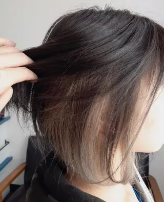 ショート カラー 🦋透明感カラー🦋 CHIHARUのヘアスタイル