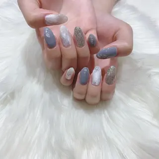 ネイル 西岡 杏のネイルデザイン