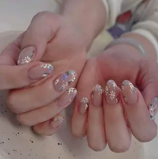 ネイル Oomiya 服部のネイルデザイン